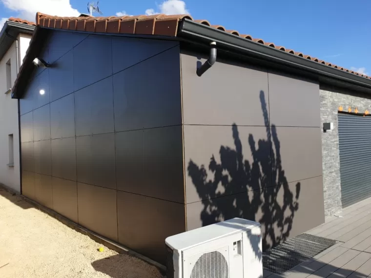 Bardage décoratif de façade, Veauche, REFAC