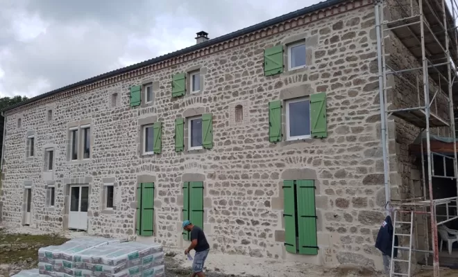 Rénovation de façade, Veauche, REFAC