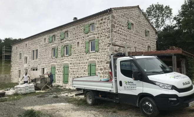 Rénovation de façade, Veauche, REFAC